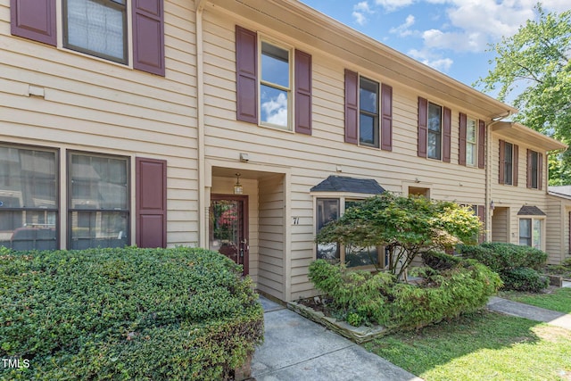 71 Stone Hill Ct, Durham, NC 27704 - photo 2