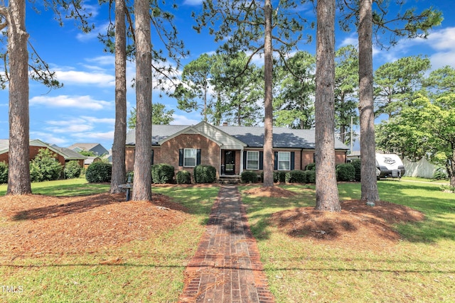 302 S Pine St, Benson, NC 27504 - photo 2