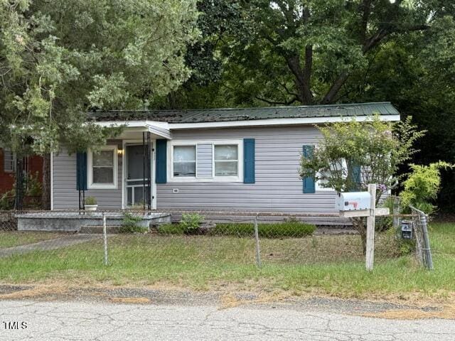 113 S 4th St, Spring Lake, NC 28390 - photo 1