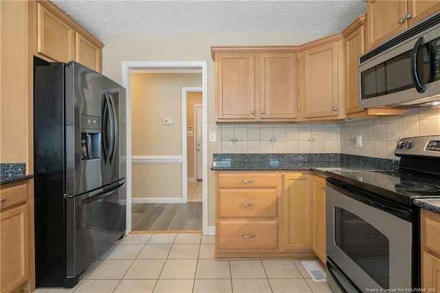 1733 Thunder Gulch Trl, Hope Mills, NC 28348 - photo 21