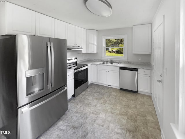 600 Proctor St, Zebulon, NC 27597 - photo 6