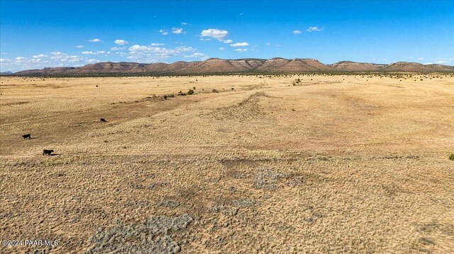 3420 W Limestone Dr, Paulden, AZ 86334