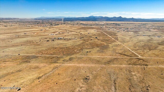 3420 W Limestone Dr, Paulden, AZ 86334