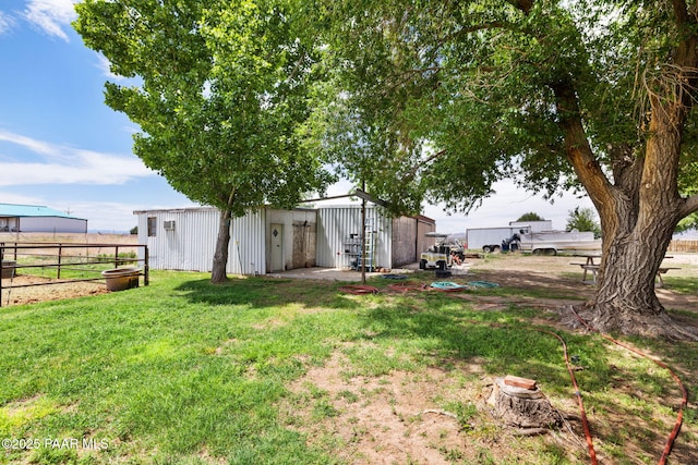 3900 W Runway Rd, Paulden, AZ 86334 - view of yard with an outbuilding and a pole building