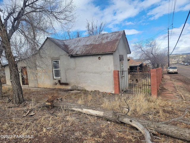 view of property exterior