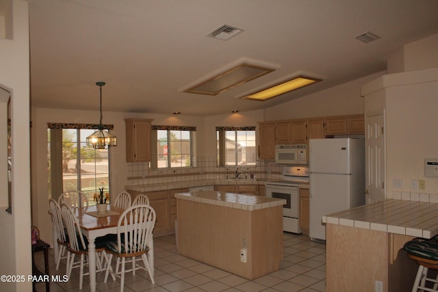 1628 Neptune Dr, Lake Havasu City, AZ 86404 - photo 18