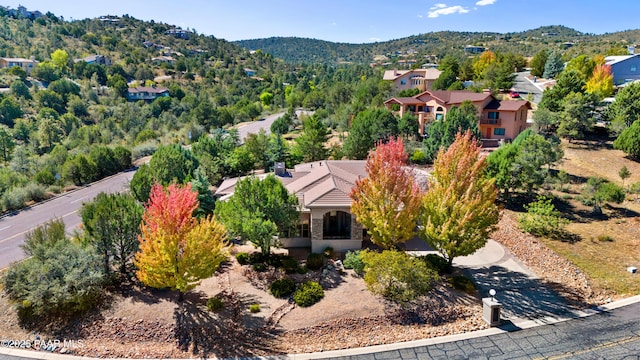 bird's eye view featuring a mountain view