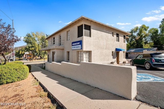 view of side of property