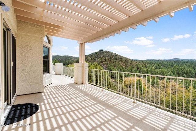 1330 Solar Heights Dr, Prescott, AZ 86303 - balcony featuring a forest view, a pergola, and a mountain view