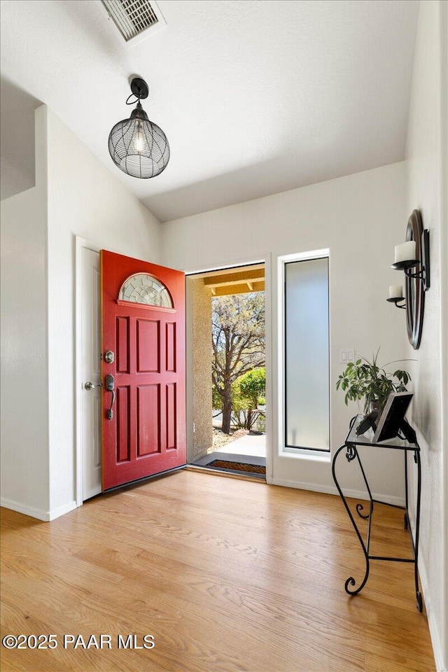 1520 Majestic Way, Prescott, AZ 86301 - entryway with wood finished floors and baseboards