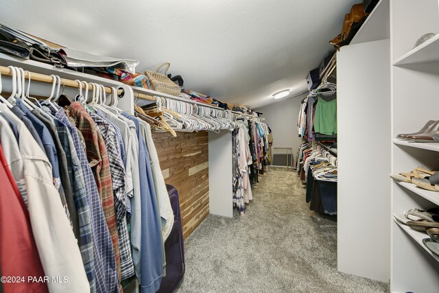 10190 N Prescott Ridge Rd, Prescott Valley, AZ 86315 - walk in closet featuring light colored carpet