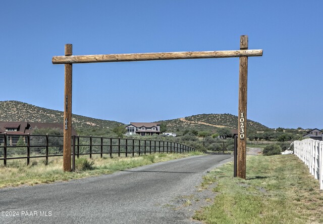 10190 N Prescott Ridge Rd, Prescott Valley, AZ 86315 - view of street featuring a mountain view