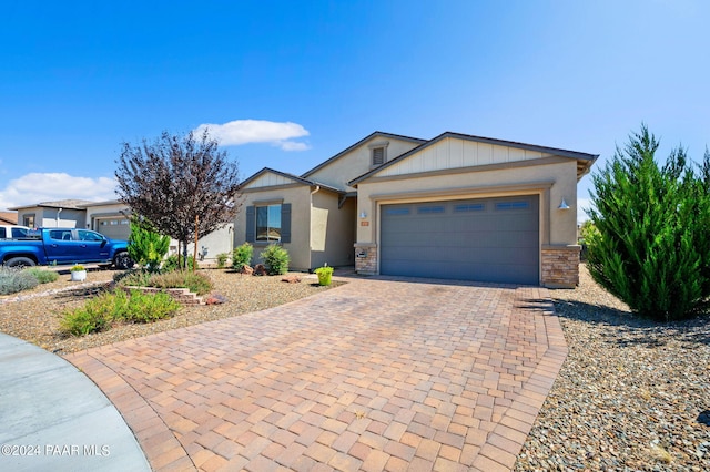 view of front of property featuring a garage