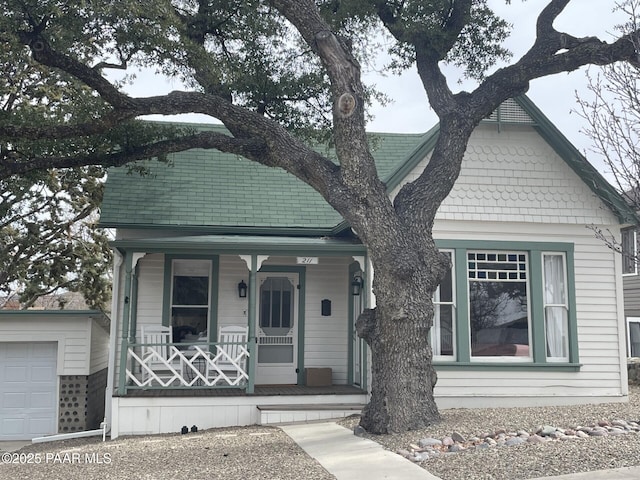 view of front of house with a porch