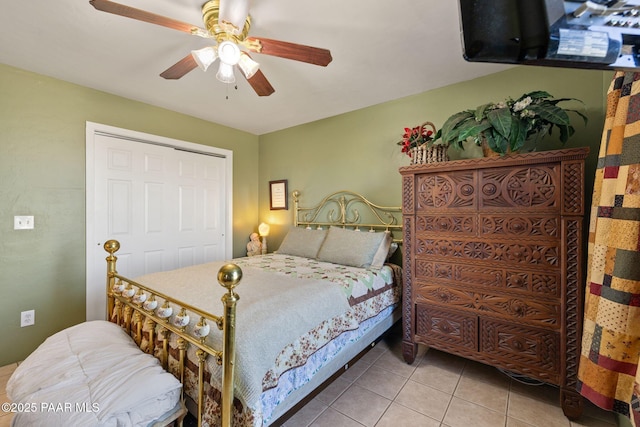 25820 N Poppy Dr, Paulden, AZ 86334 - bedroom featuring tile patterned floors and ceiling fan