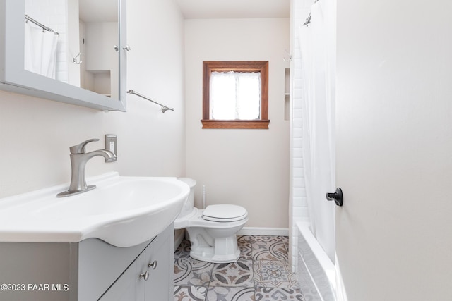 full bathroom with tile patterned flooring, vanity, toilet, and shower / bathtub combination with curtain