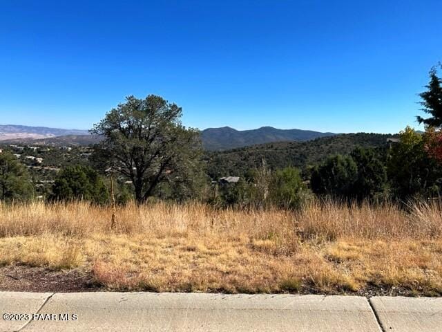 Listing photo 3 for 661 Cloud Crossing Cir, Prescott AZ 86303