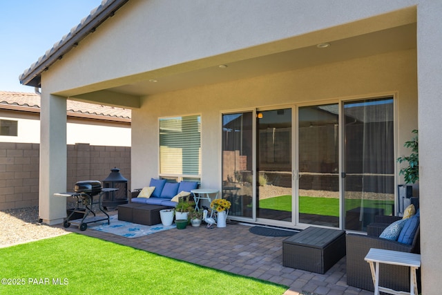 7064 N Robin Nest Ct, Prescott Valley, AZ 86315 - view of patio featuring an outdoor hangout area