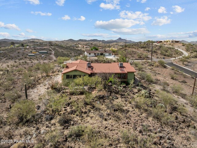 969 S Saguaro Dr, Wickenburg, AZ 85390 - aerial view of property and surrounding area featuring a mountainous background