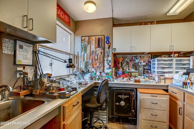 1301 S Manzanita Hill Rd, Prescott, AZ 86303 - interior space with light countertops, a sink, white cabinetry, and plenty of natural light
