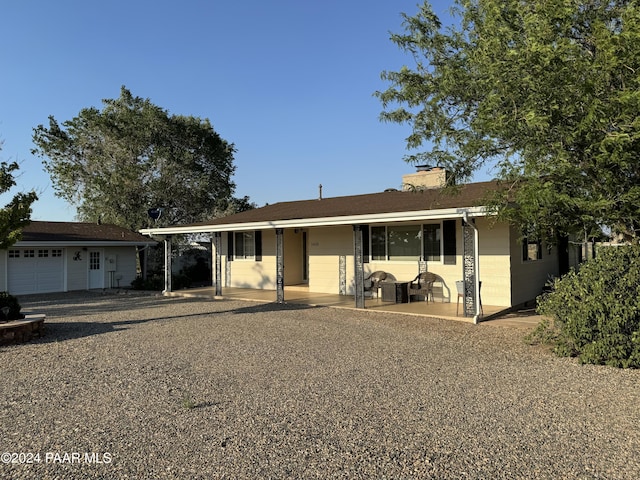 single story home with a garage