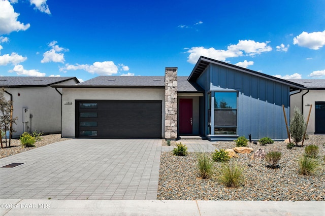 view of front of home featuring a garage