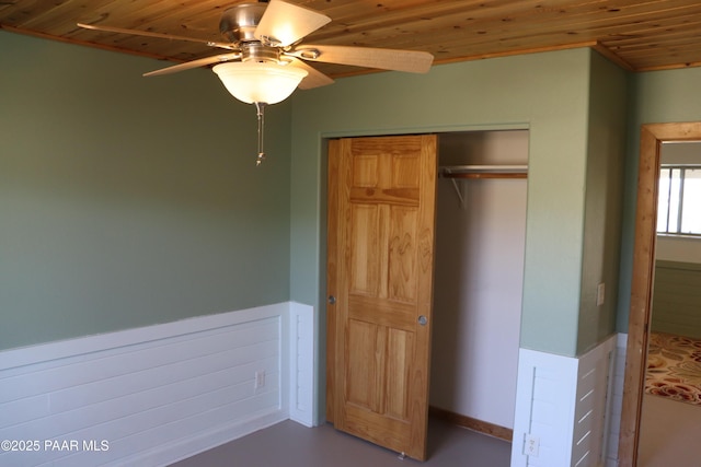 1155 W Half Moon Ct, Ash Fork, AZ 86320 - unfurnished bedroom featuring wood ceiling and a closet