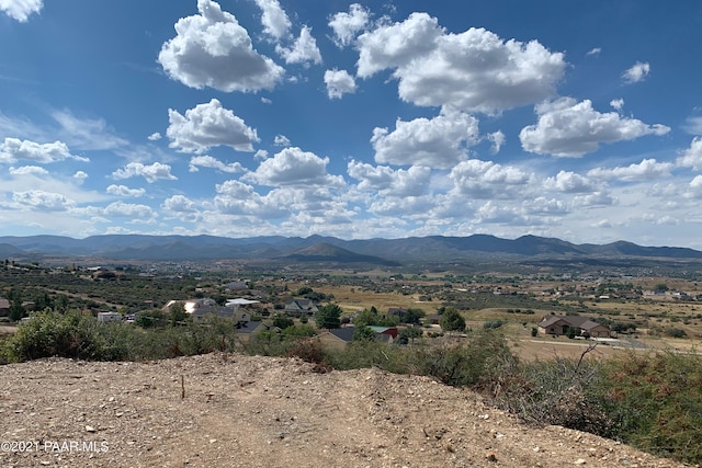 851 S Apache Knolls Trl, Dewey-Humboldt, AZ 86327 - photo 1