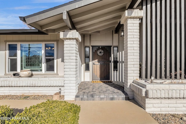 view of property entrance