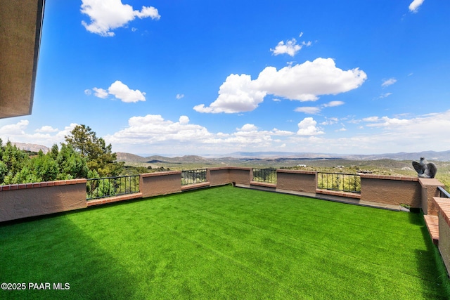 5712 W Sunrise Dr, Prescott, AZ 86305 - view of grassy yard with a mountain view