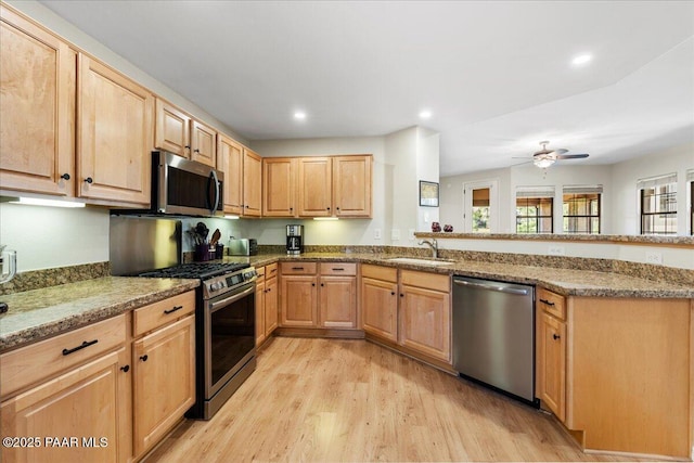 1716 Alpine Meadows Ln Unit 602, Prescott, AZ 86303 - kitchen featuring stainless steel appliances, light brown cabinets, light wood finished floors, light stone counters, and recessed lighting
