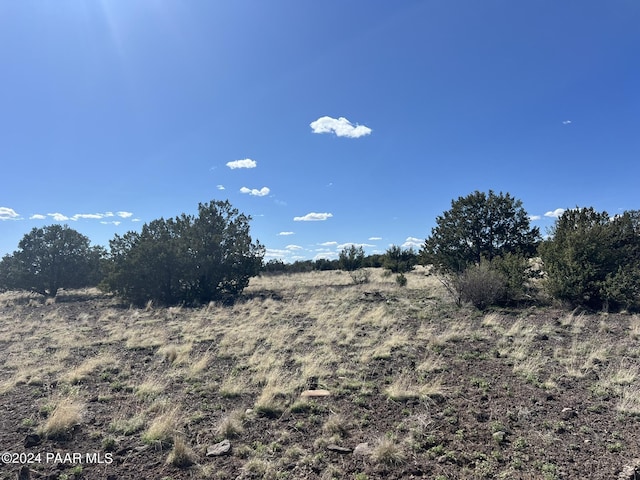 205 Couchman Trl, Ash Fork, AZ 86320
