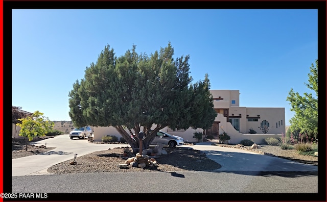 10614 E High Point Dr, Dewey-Humboldt, AZ 86327 - view of front of home with stucco siding