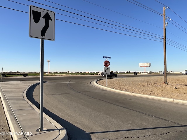 4389 E 31st Pl, Yuma, AZ 85365 - photo 2