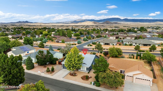 bird's eye view with a mountain view