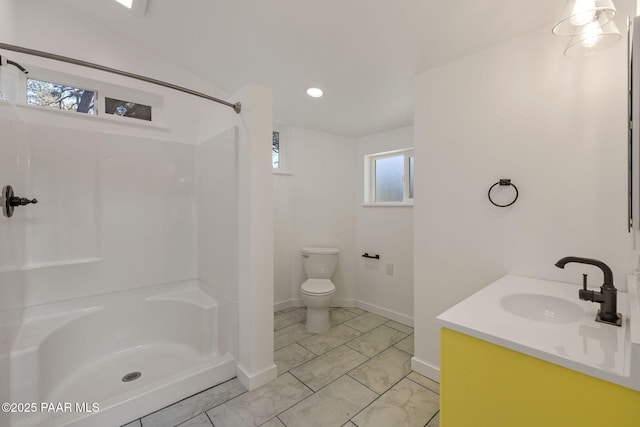 1467 N Vyne St, Prescott, AZ 86305 - full bath with baseboards, toilet, a shower, and vanity