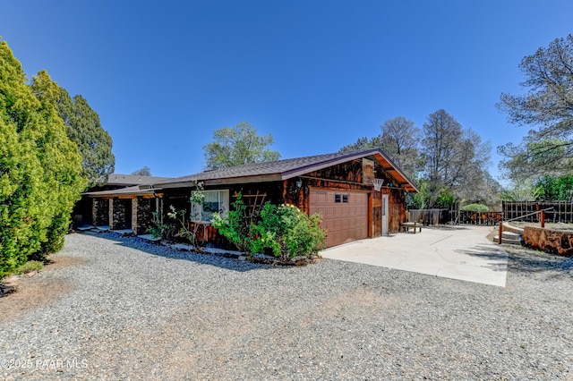 1825 Kay Cee Ln, Prescott, AZ 86301 - view of front of house with gravel driveway