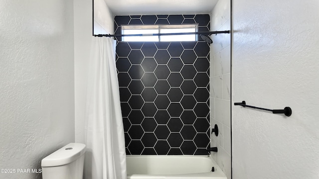 477 W State Route 260, Camp Verde, AZ 86322 - bathroom with a textured wall, shower / bath combination with curtain, and toilet