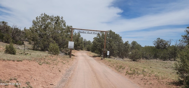 Listing photo 2 for 7980B Ancient Way, Seligman AZ 86337