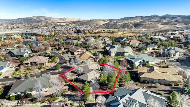 bird's eye view featuring a mountain view