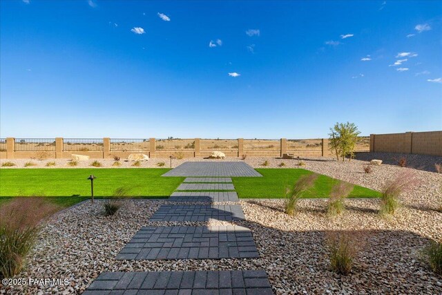 5285 High Cliff Way, Prescott, AZ 86301 - view of yard featuring a patio
