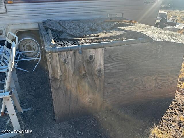 37916-C W Howling Coyote Rd, Seligman, AZ 86337 - photo 4