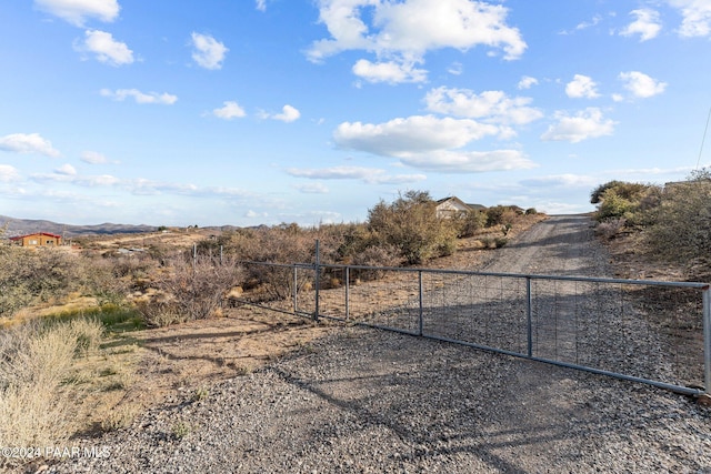 11645 E Prescott Dells Rnch Rd, Dewey-Humboldt, AZ 86327 - view of gate with a rural view