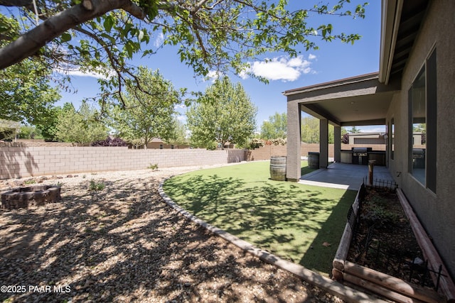 6560 E Brombil St, Prescott Valley, AZ 86314 - fenced backyard featuring a patio