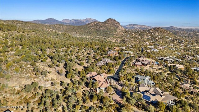 bird's eye view featuring a mountain view