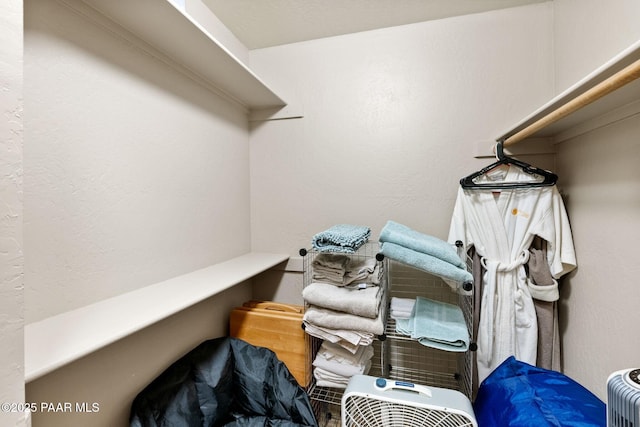 229 Creekside Cir Unit 15C, Prescott, AZ 86303 - view of walk in closet