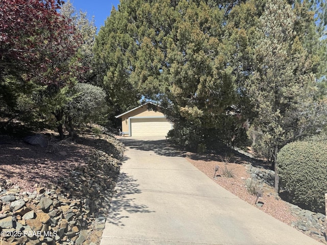 2508 N Leah Ln, Prescott, AZ 86301 - view of front facade featuring a garage and driveway