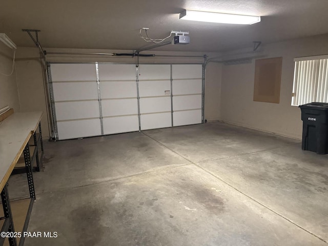 2508 N Leah Ln, Prescott, AZ 86301 - garage featuring a garage door opener
