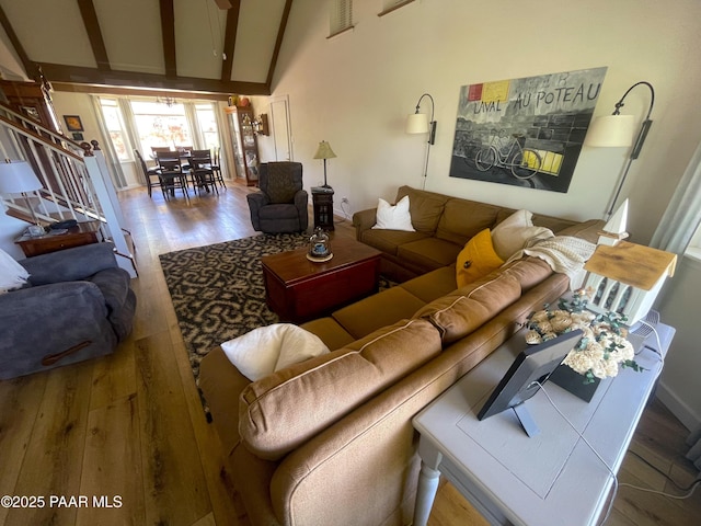 14600 E Eagle Dr, Dewey-Humboldt, AZ 86327 - living area with hardwood / wood-style floors and vaulted ceiling