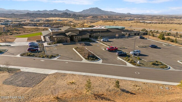 bird's eye view featuring a mountain view